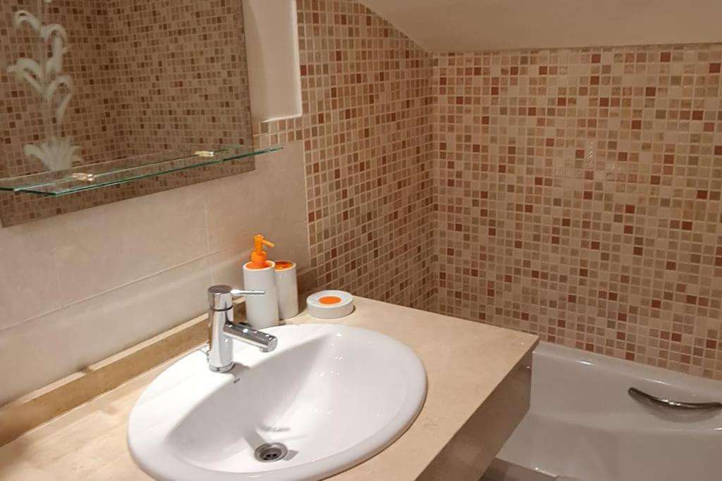Villa Lux Finestrat Eksteriør bilde